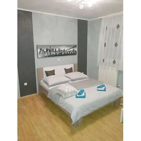 House D & E Comfortable * Labin (Istria)